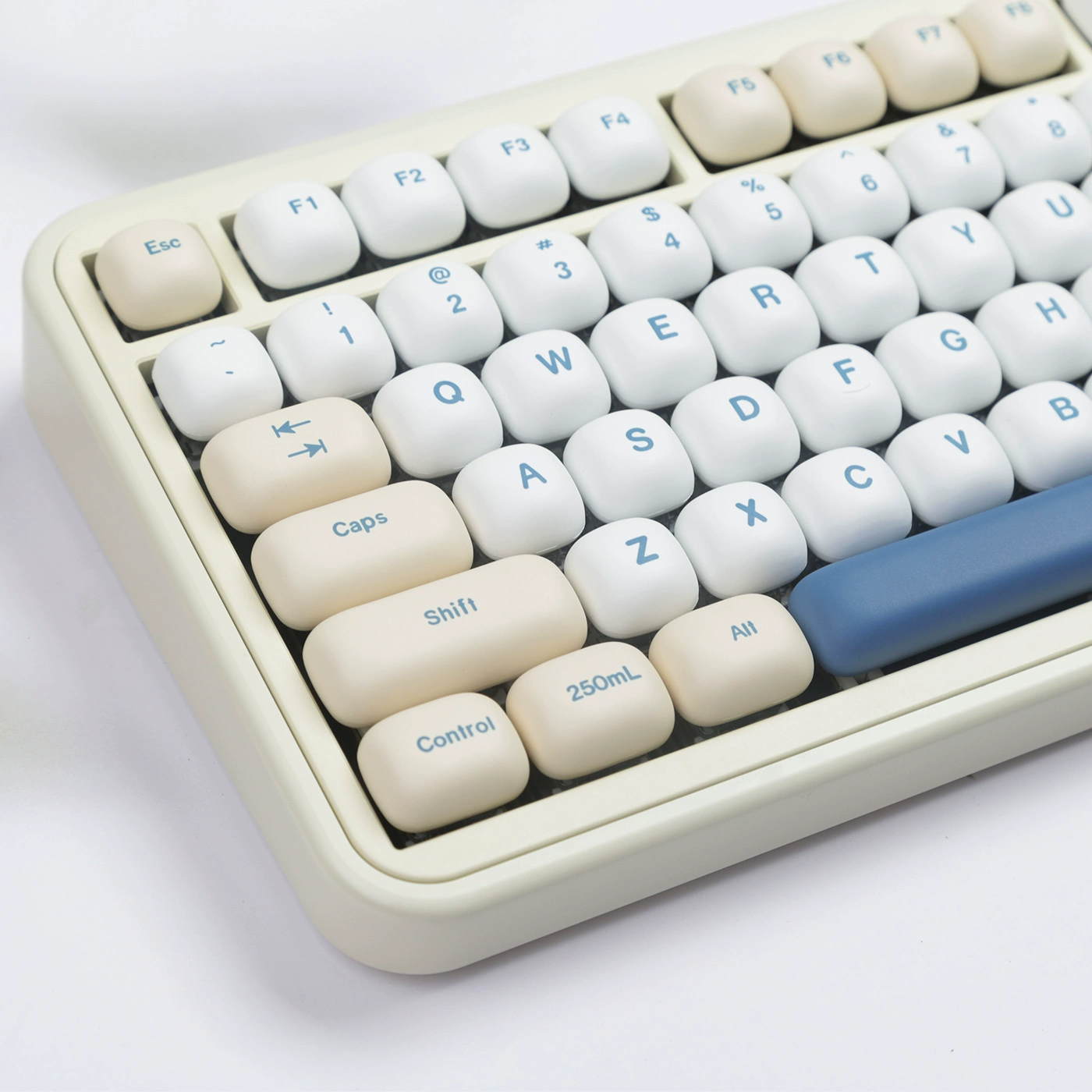 GMK Soy Milk MOG Profile Rounded Keycaps